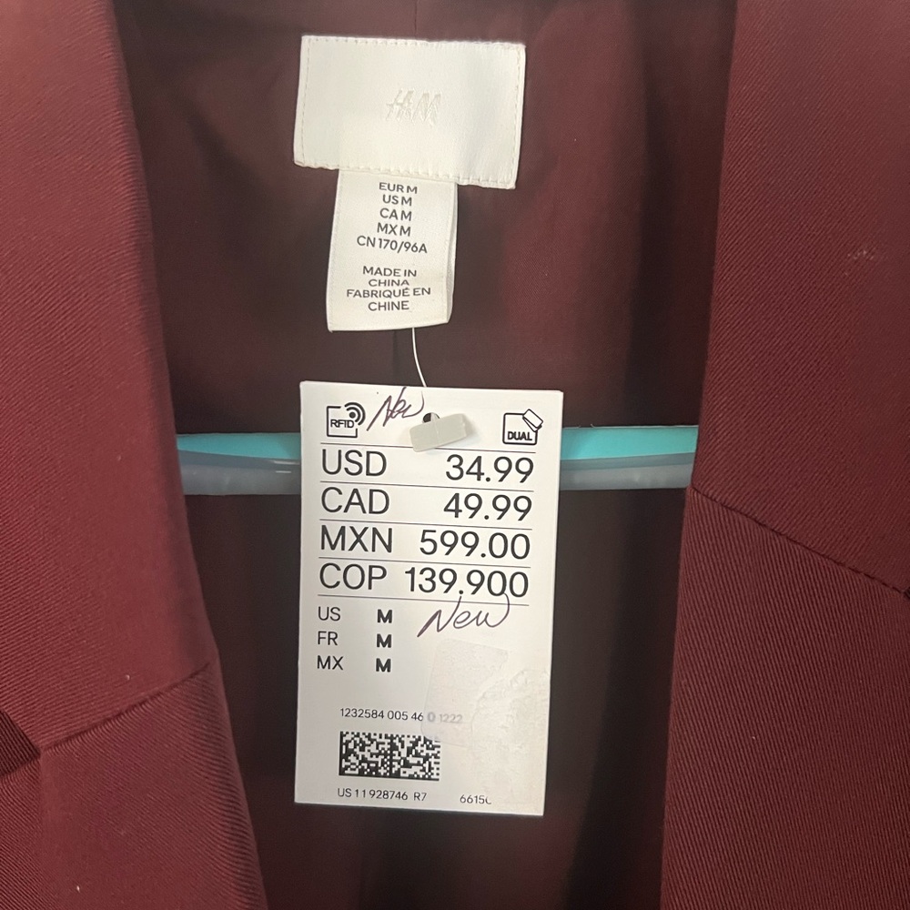 H&M Rich Burgundy Blazer 12/14 medium/large - Picture 3 of 3